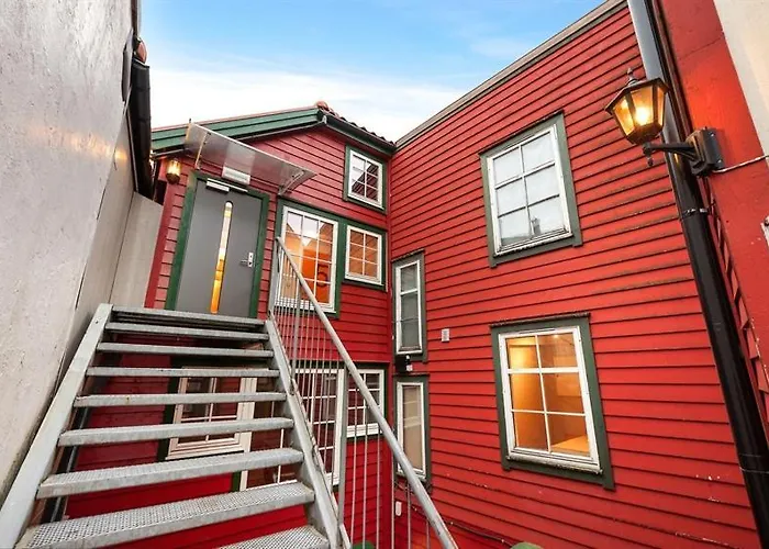Bryggen - Prime Location, 2 Minutes From Bryggen Apartment *