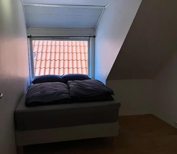 Apartment Bryggen - Prime Location, 2 Minutes From Bryggen