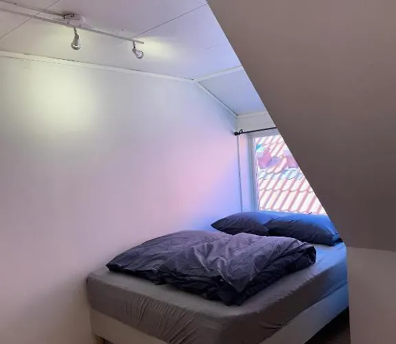 Bryggen - Prime Location, 2 Minutes From Bryggen * Μπέργκεν